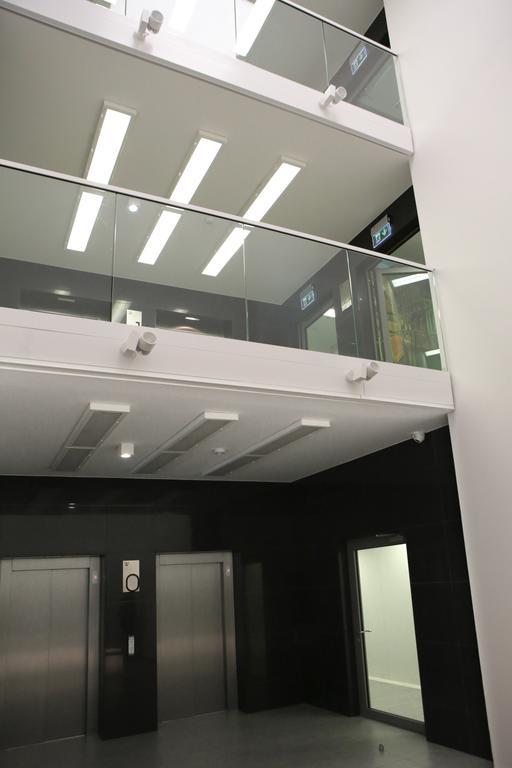 Super-Apartamenty Prestige พอซนาน ภายนอก รูปภาพ